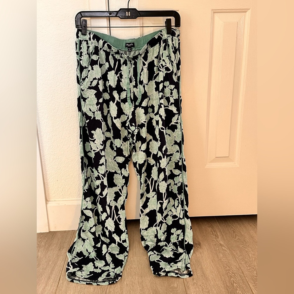 Spendid pants, women’s size large